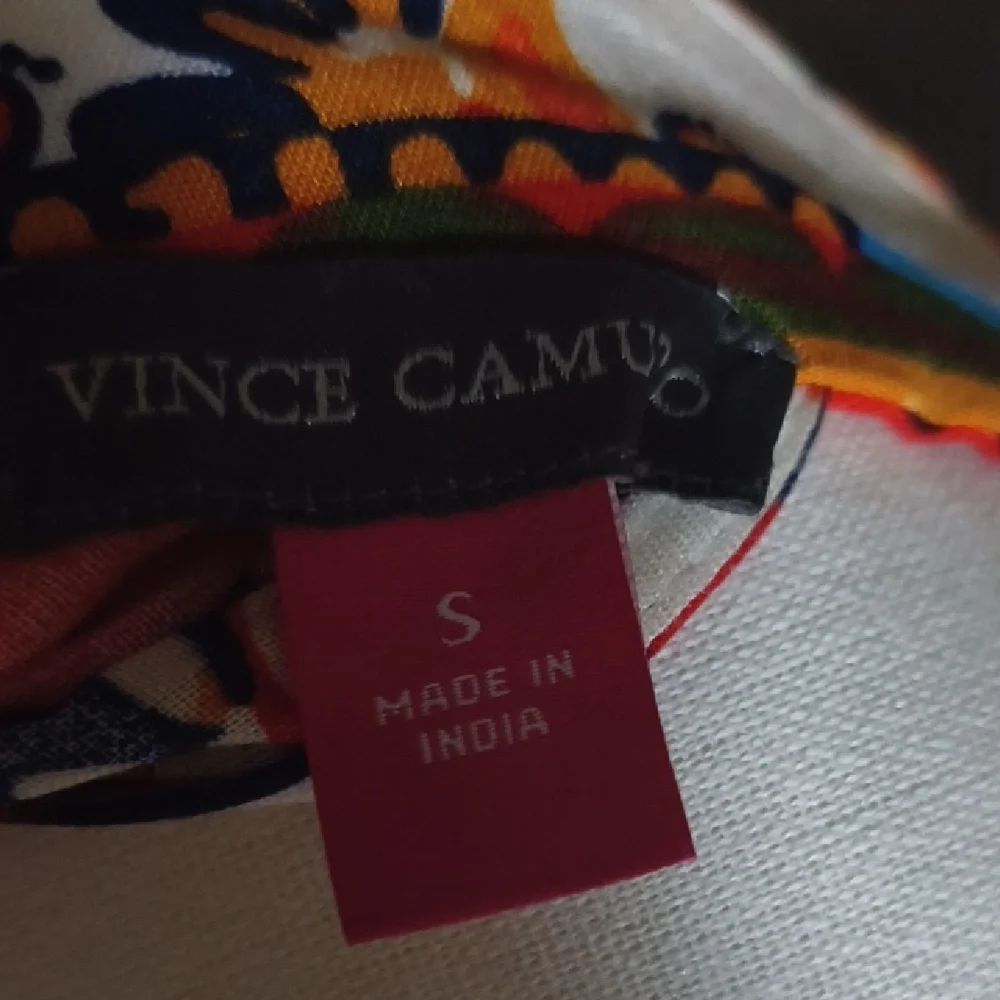 Vince Camuto White and Red Paisley Maxi Dress - Picture 2 of 4